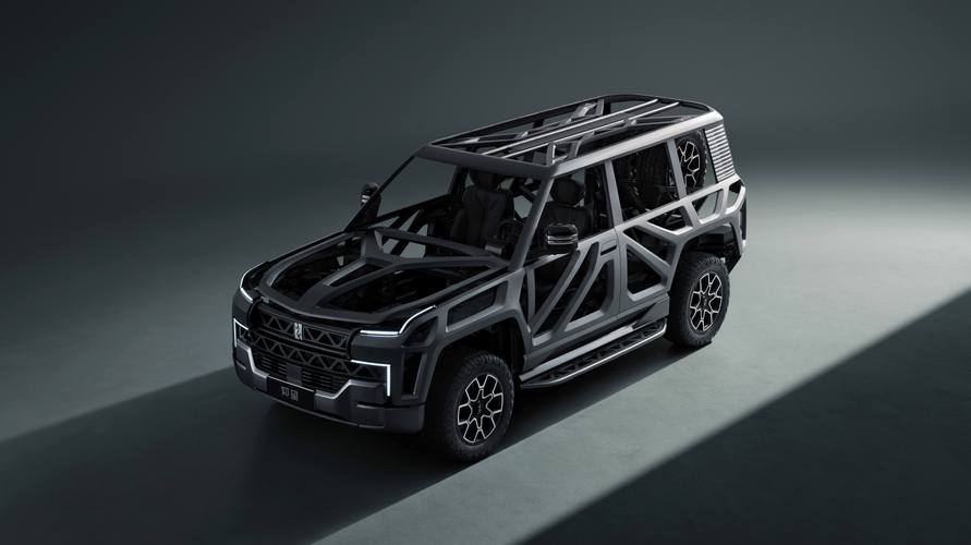 东莞42仰望U8硬派越野的科技魅力，国能汽车对传统燃油车市场的冲击